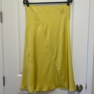 A line midi silky yellow flowy polyester skirt